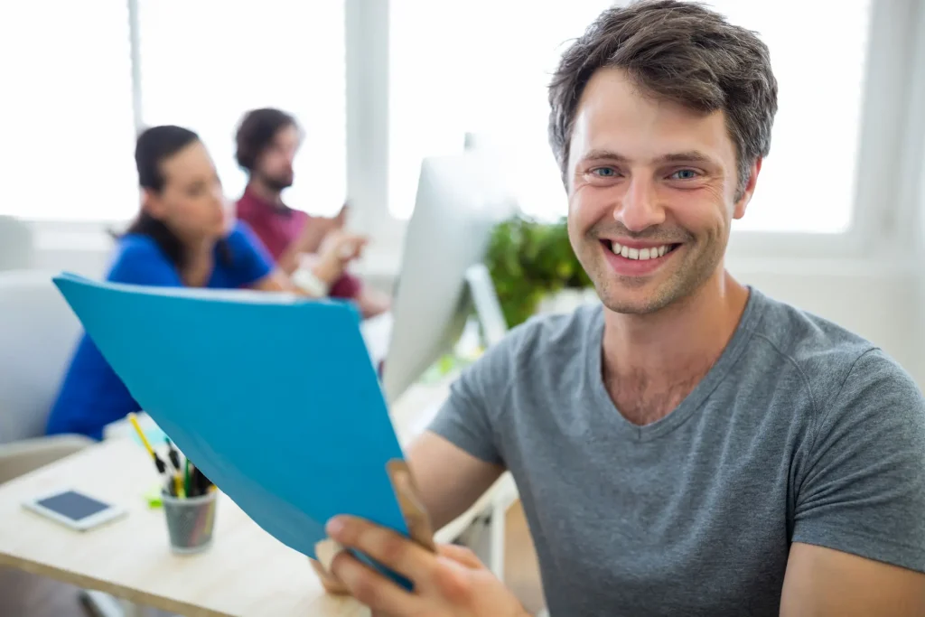 Freelance recruiter happy